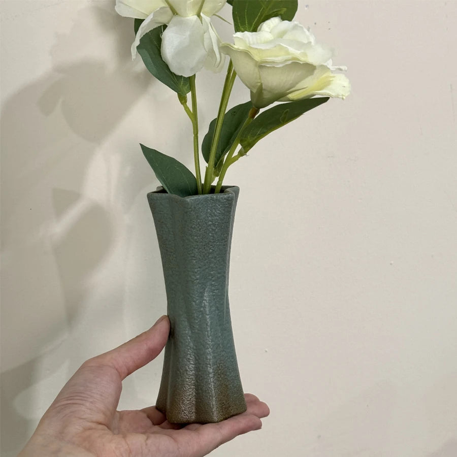 Simple ceramic vase decoration, living room home dining table decoration, hydroponic plant small vase
