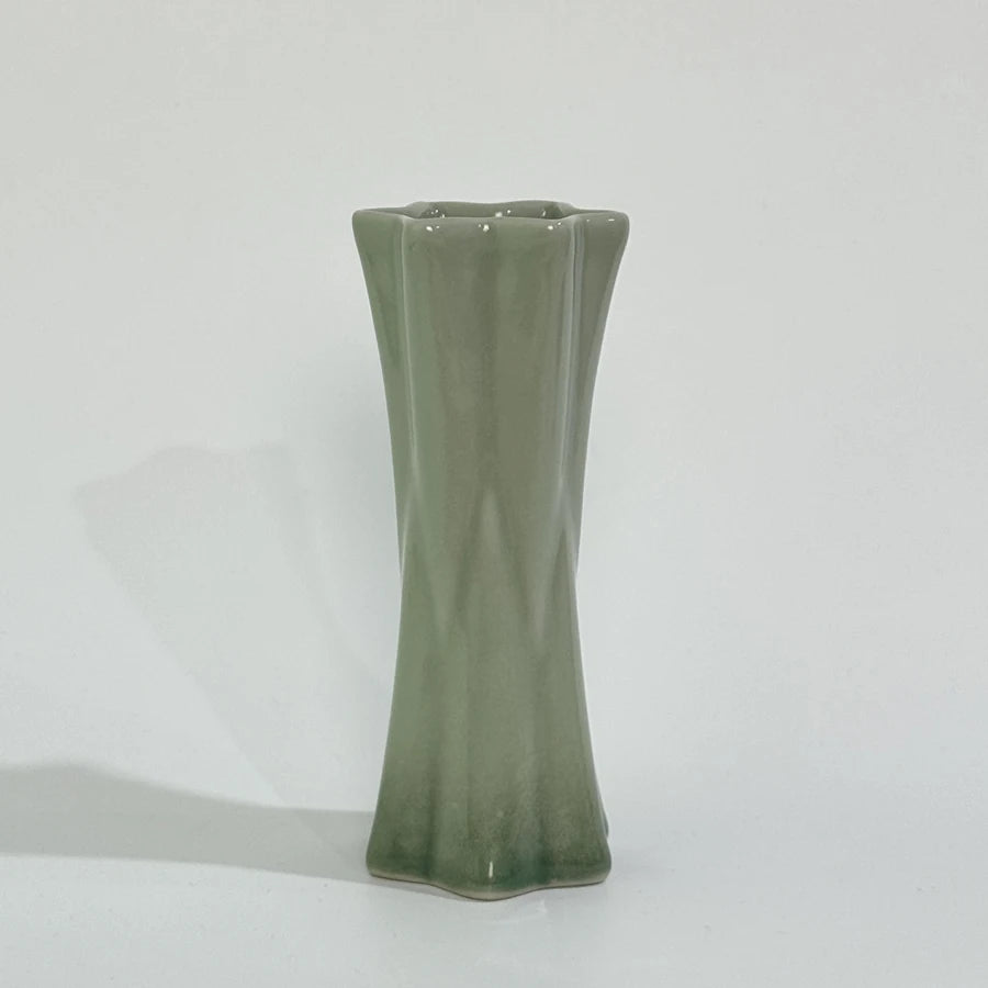 Simple ceramic vase decoration, living room home dining table decoration, hydroponic plant small vase